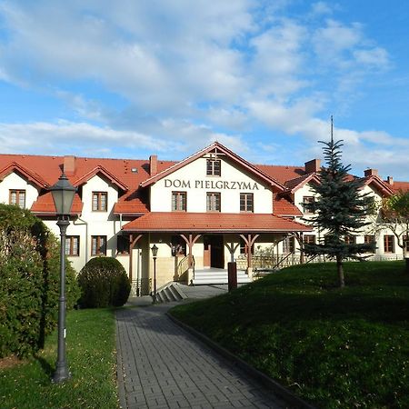 Hotel Dom Pielgrzyma à Kalwaria Zebrzydowska Extérieur photo